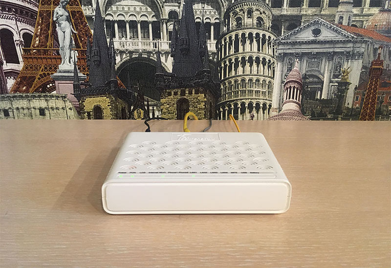 Внешний вид модема ZTE ZXHN F660V5